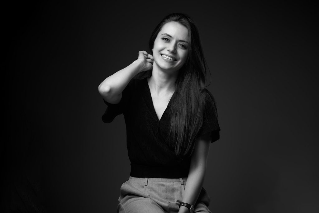 How to Make Clients Feel Comfortable During a Portrait Session