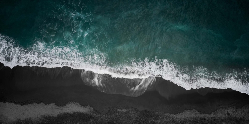 andygalexandru-professional-photographer-landscape-dark-beach