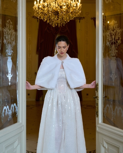 Couture bridal gown photoshoot in an elegant Bucharest palace.